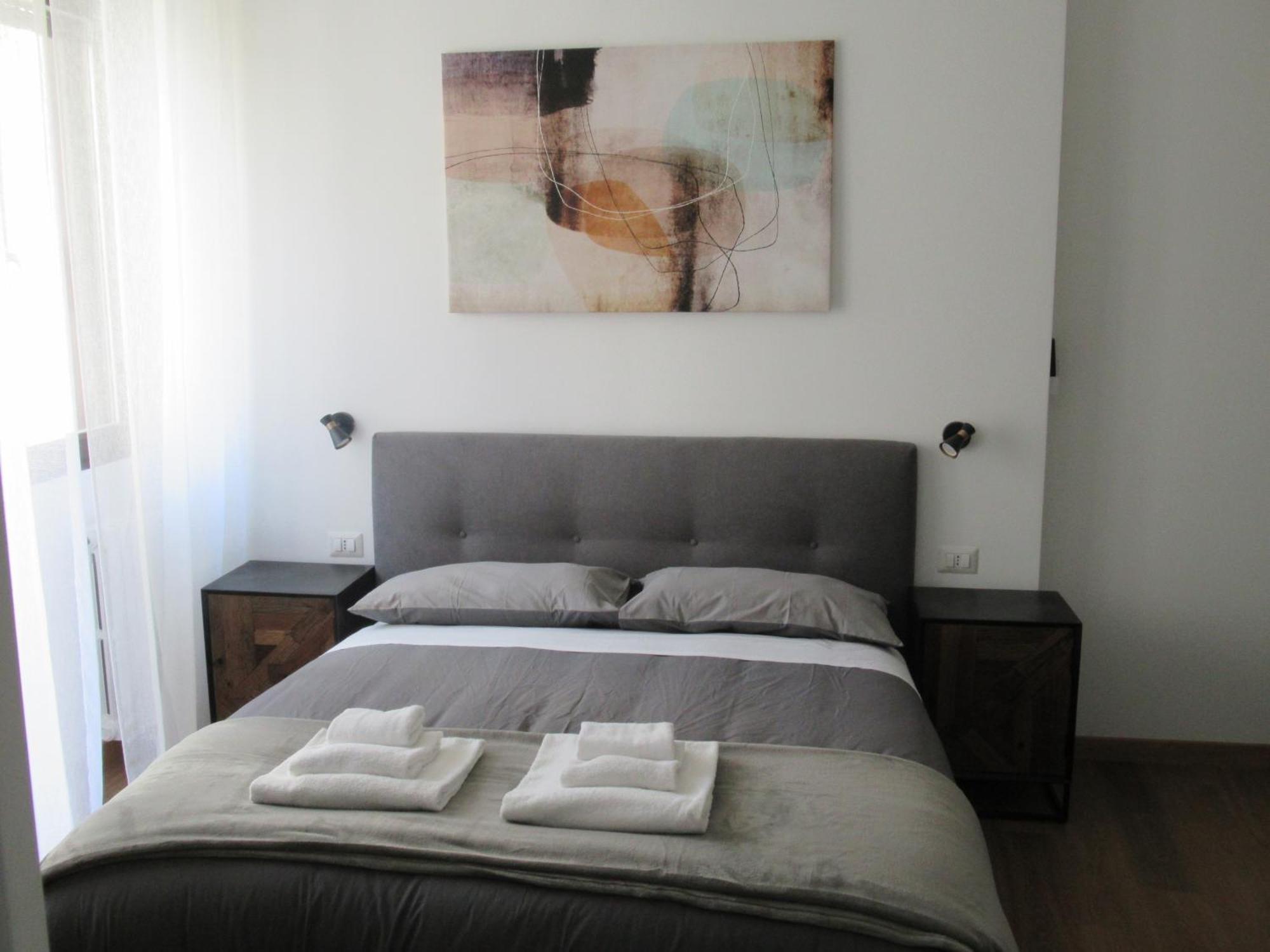 Romebesthome Beccaria - Piazza Del Popolo *